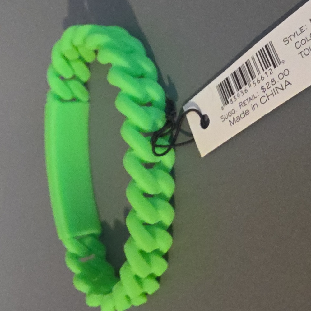MARC by MARC JACOBS Tuscan Green Chain Bracelet - Picture 5 of 6